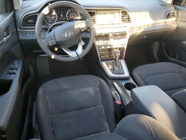 5NPD74LF0LH556854 2020 HYUNDAI ELANTRA - Image 8