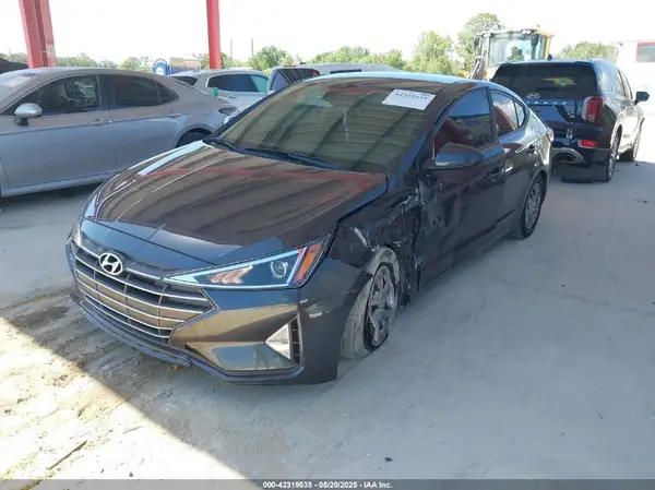 5NPD74LF0LH598831 2020 HYUNDAI ELANTRA - Image 2
