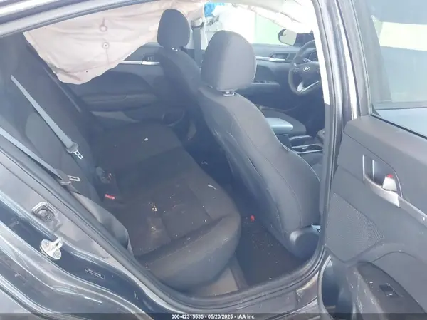 5NPD74LF0LH598831 2020 HYUNDAI ELANTRA - Image 8