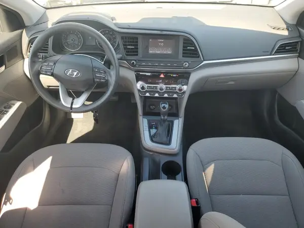 5NPD74LF0LH599638 2020 HYUNDAI ELANTRA - Image 8