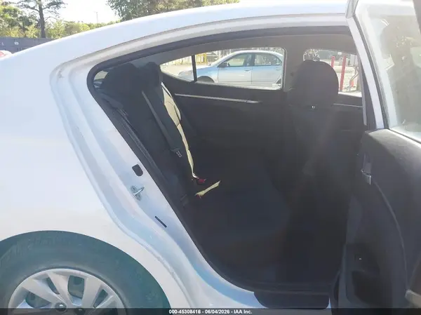 5NPD74LF0LH601713 2020 HYUNDAI ELANTRA - Image 8