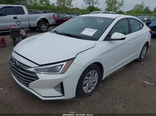 5NPD74LF0LH609195 2020 HYUNDAI ELANTRA - Image 2