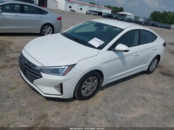 5NPD74LF0LH613781 2020 HYUNDAI ELANTRA - Image 2