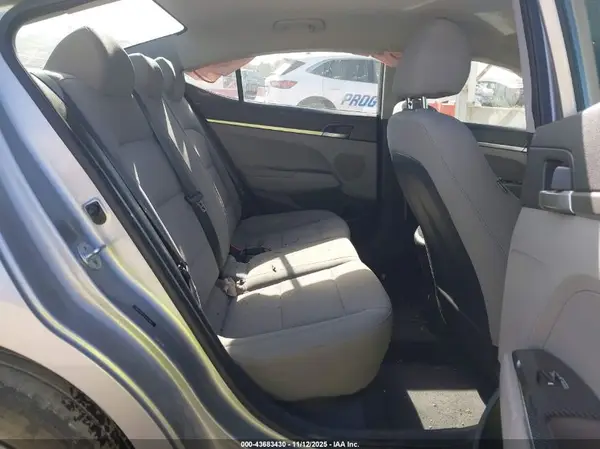 5NPD74LF0LH617927 2020 HYUNDAI ELANTRA - Image 8