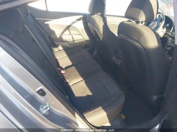 5NPD74LF1HH043412 2017 HYUNDAI ELANTRA - Image 8