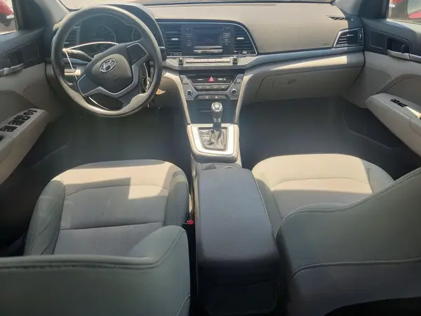 5NPD74LF1HH050506 2017 HYUNDAI ELANTRA - Image 8