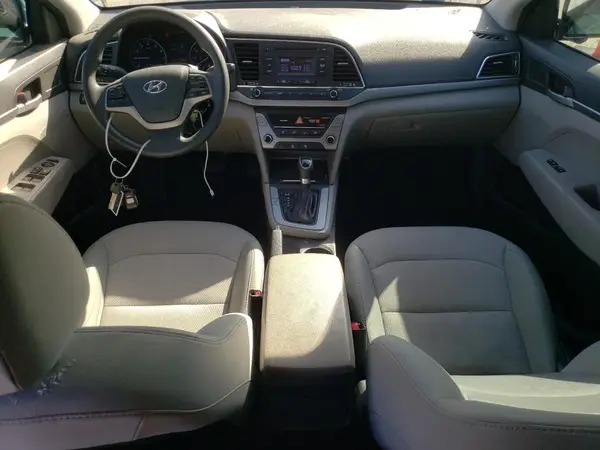 5NPD74LF1HH066527 2017 HYUNDAI ELANTRA - Image 8