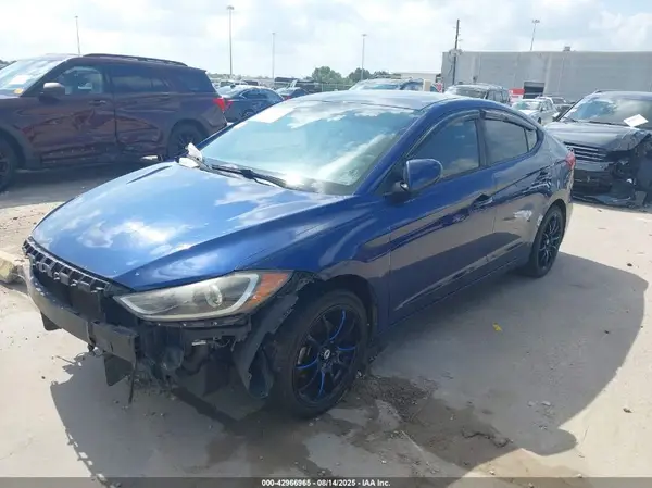 5NPD74LF1HH069508 2017 HYUNDAI ELANTRA - Image 2