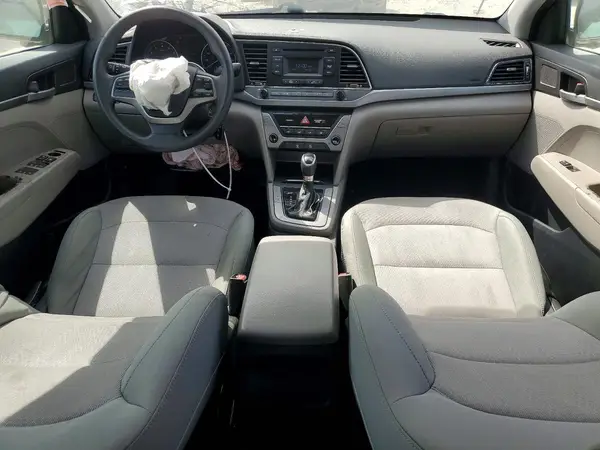 5NPD74LF1HH080413 2017 HYUNDAI ELANTRA - Image 8