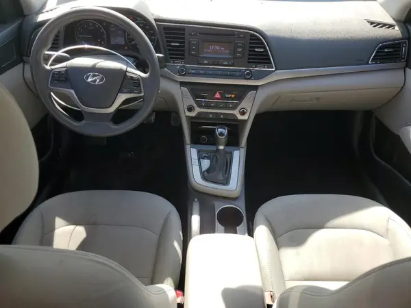 5NPD74LF1HH080864 2017 HYUNDAI ELANTRA - Image 8