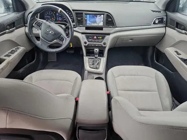 5NPD74LF1HH084347 2017 HYUNDAI ELANTRA - Image 8