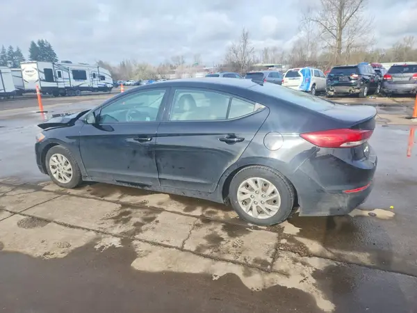 5NPD74LF1HH085093 2017 HYUNDAI ELANTRA - Image 2