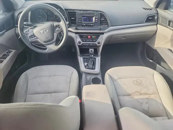 5NPD74LF1HH085093 2017 HYUNDAI ELANTRA - Image 8