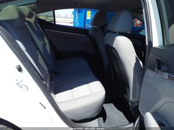5NPD74LF1HH094537 2017 HYUNDAI ELANTRA - Image 8