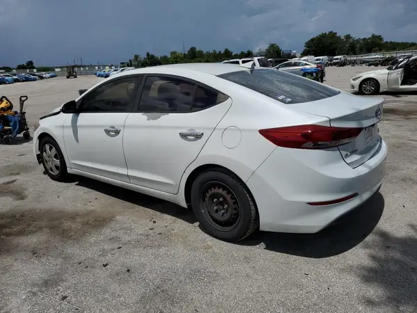 5NPD74LF1HH113653 2017 HYUNDAI ELANTRA - Image 2