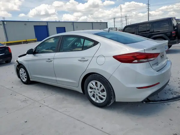5NPD74LF1HH116696 2017 HYUNDAI ELANTRA - Image 2