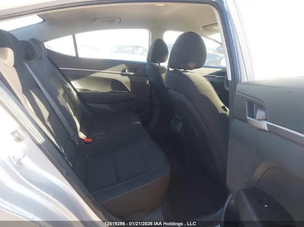 5NPD74LF1HH123812 2017 HYUNDAI ELANTRA - Image 8