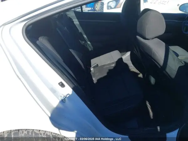 5NPD74LF1HH124202 2017 HYUNDAI ELANTRA - Image 8