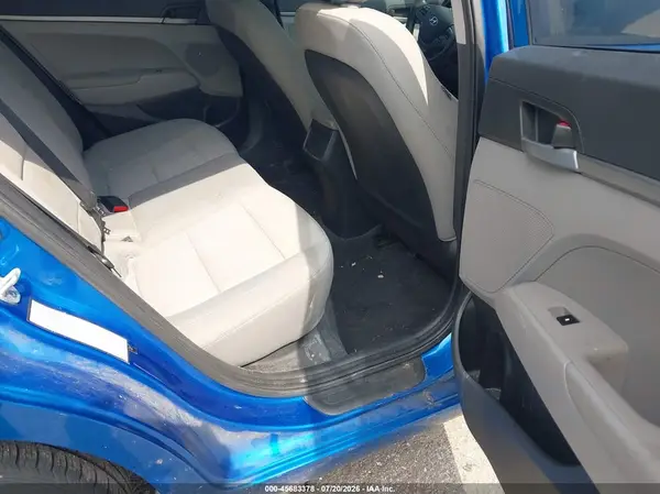 5NPD74LF1HH125754 2017 HYUNDAI ELANTRA - Image 8