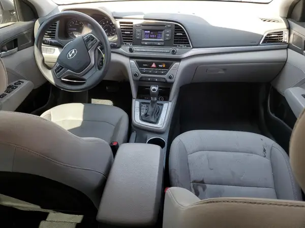 5NPD74LF1HH126015 2017 HYUNDAI ELANTRA - Image 8