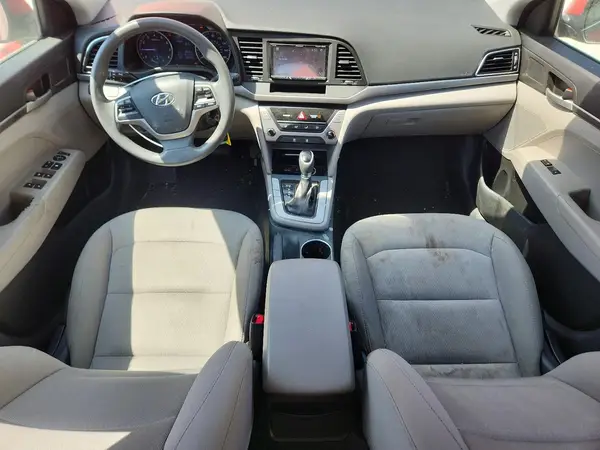 5NPD74LF1HH132185 2017 HYUNDAI ELANTRA - Image 8