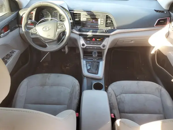 5NPD74LF1HH140335 2017 HYUNDAI ELANTRA - Image 8