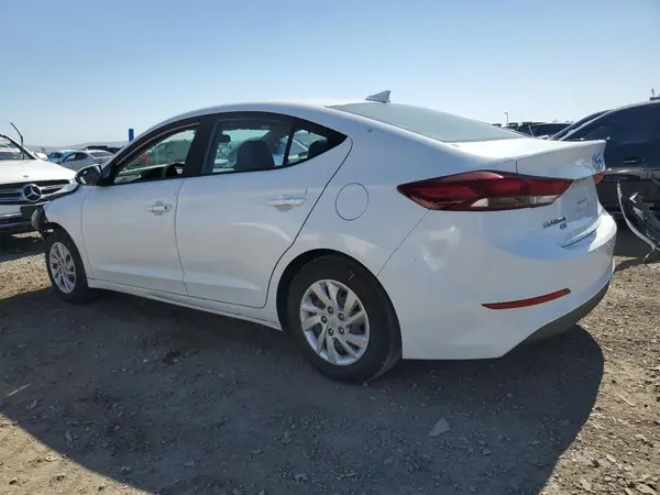 5NPD74LF1HH141677 2017 HYUNDAI ELANTRA - Image 2