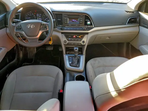 5NPD74LF1HH148385 2017 HYUNDAI ELANTRA - Image 8