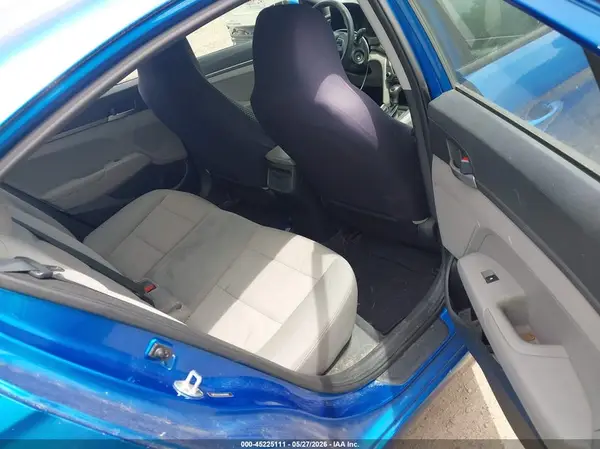 5NPD74LF1HH150928 2017 HYUNDAI ELANTRA - Image 8