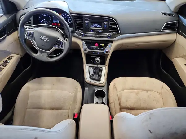 5NPD74LF1HH155059 2017 HYUNDAI ELANTRA - Image 8