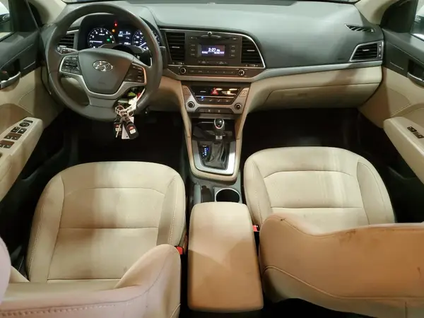 5NPD74LF1HH155062 2017 HYUNDAI ELANTRA - Image 8