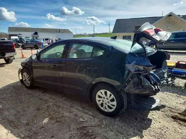 5NPD74LF1HH155742 2017 HYUNDAI ELANTRA - Image 2