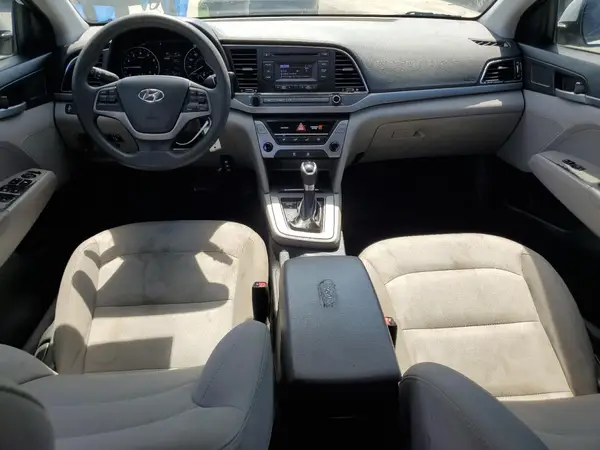 5NPD74LF1HH160150 2017 HYUNDAI ELANTRA - Image 8
