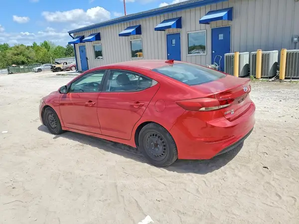 5NPD74LF1HH164246 2017 HYUNDAI ELANTRA - Image 2