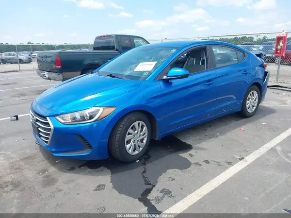 5NPD74LF1HH165350 2017 HYUNDAI ELANTRA - Image 2