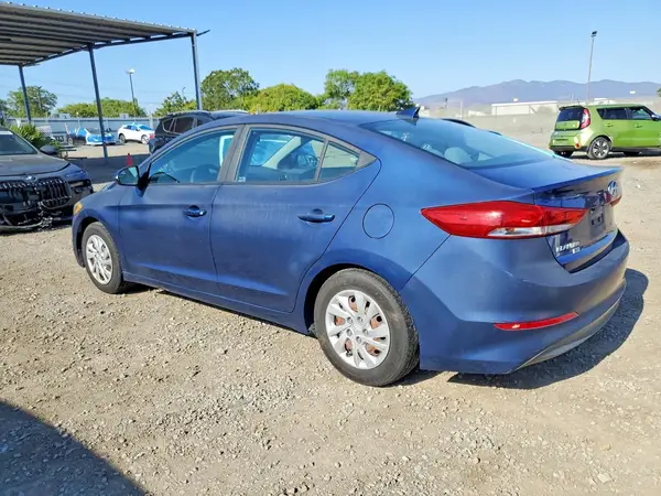 5NPD74LF1HH167129 2017 HYUNDAI ELANTRA - Image 2