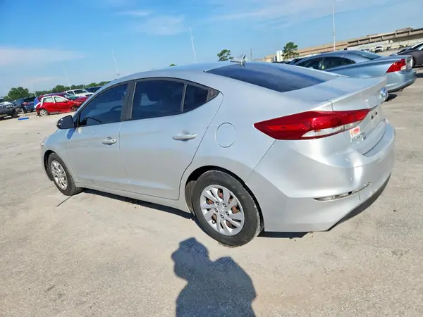 5NPD74LF1HH168250 2017 HYUNDAI ELANTRA - Image 2