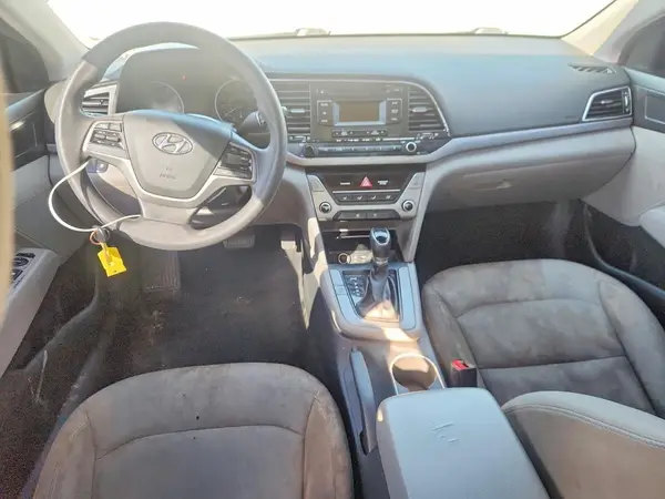 5NPD74LF1HH168250 2017 HYUNDAI ELANTRA - Image 8