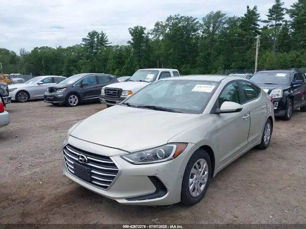 5NPD74LF1HH169642 2017 HYUNDAI ELANTRA - Image 2