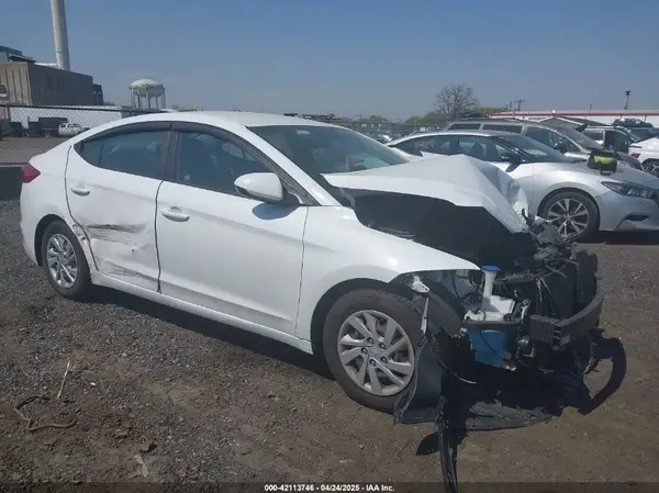 5NPD74LF1HH174839 2017 HYUNDAI ELANTRA - Image 1