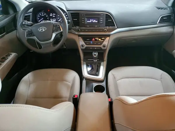 5NPD74LF1HH174940 2017 HYUNDAI ELANTRA - Image 8