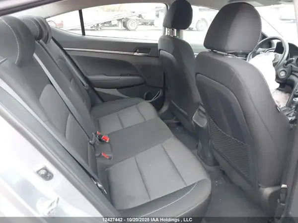 5NPD74LF1HH175134 2017 HYUNDAI ELANTRA - Image 8