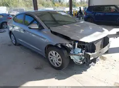 5NPD74LF1HH180270 2017 HYUNDAI ELANTRA