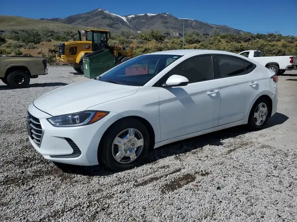 5NPD74LF1HH182164 2017 HYUNDAI ELANTRA - Image 1