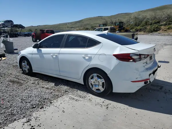 5NPD74LF1HH182164 2017 HYUNDAI ELANTRA - Image 2