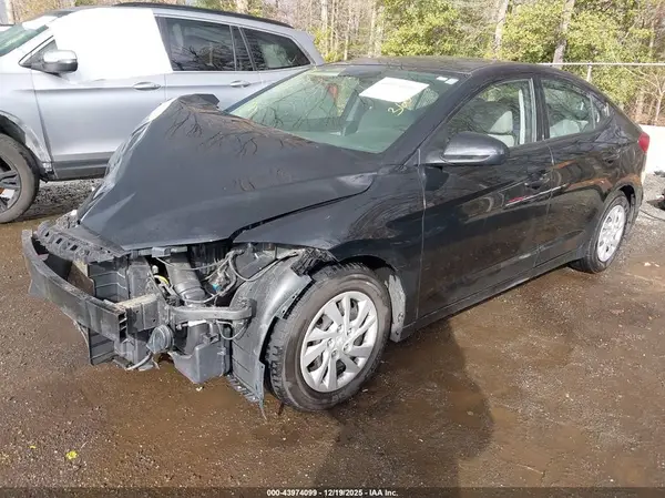 5NPD74LF1HH183668 2017 HYUNDAI ELANTRA - Image 2