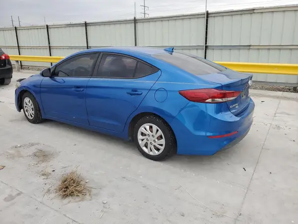 5NPD74LF1HH191771 2017 HYUNDAI ELANTRA - Image 2