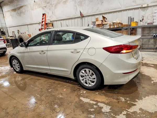 5NPD74LF1HH192080 2017 HYUNDAI ELANTRA - Image 2