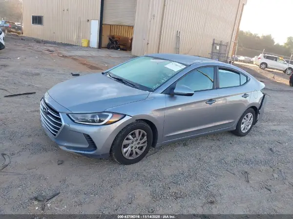 5NPD74LF1HH194962 2017 HYUNDAI ELANTRA - Image 2