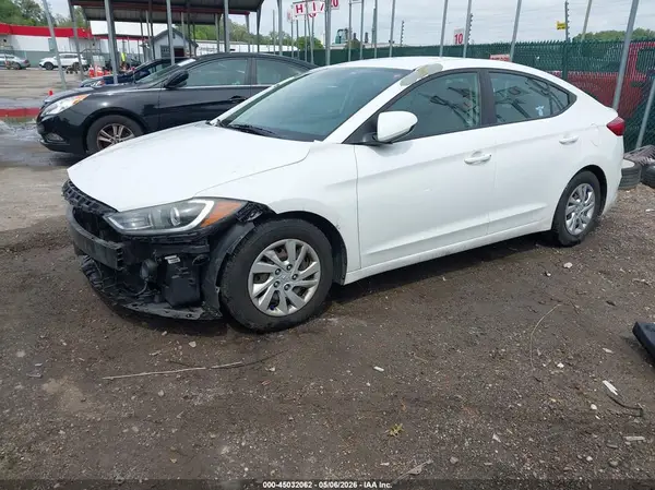 5NPD74LF1HH195206 2017 HYUNDAI ELANTRA - Image 2
